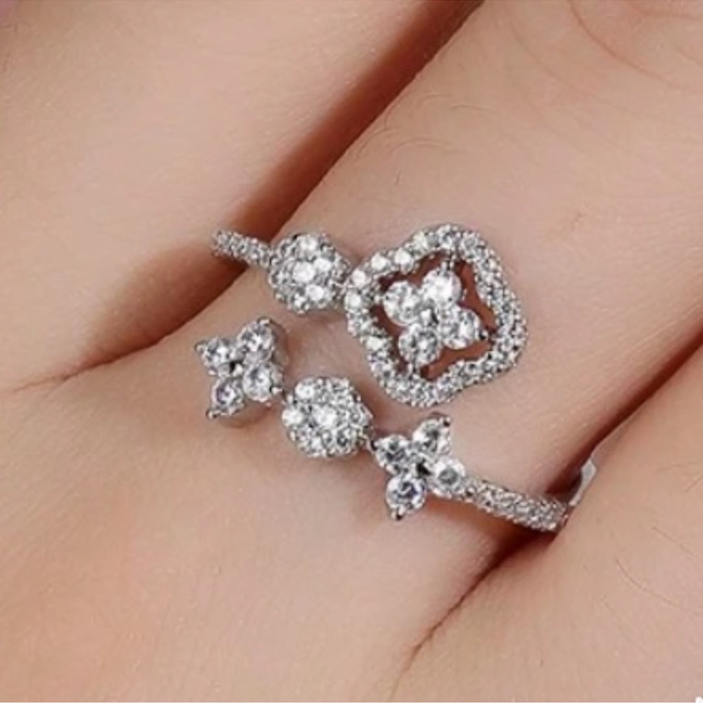 Bohemian Silver Tone Clover Adjustable Ring